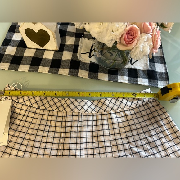 TORY BURCH PLEATED PRINTED TENNIS SKIRT - Picture 9 of 9